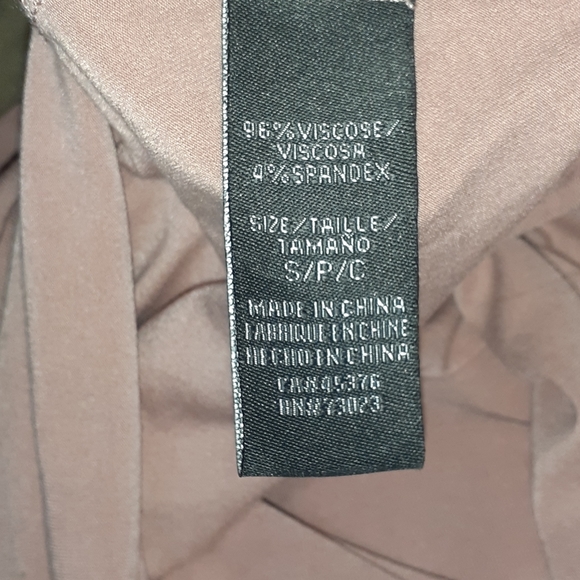 Pink spaghetti strap - Picture 4 of 4